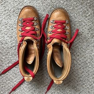 Danner boots womens size 10